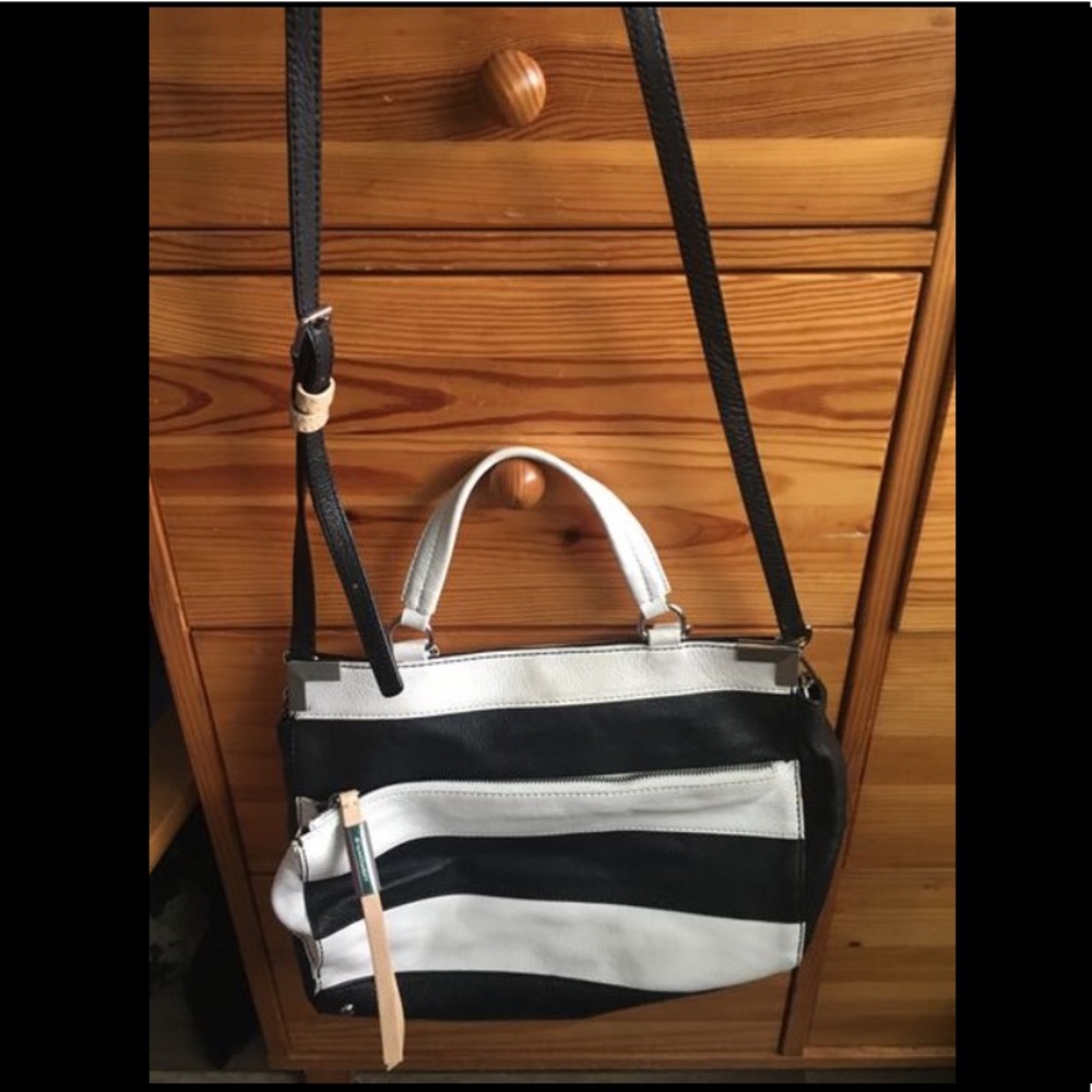 B-Makowsky designer bag